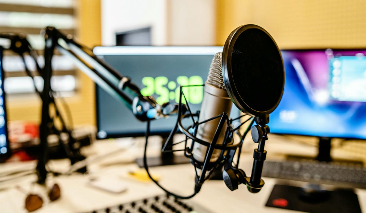 Como poner una estación de radio